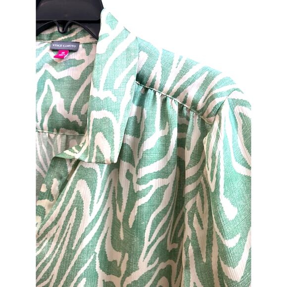 Vince Camuto Abstract Zebra Print Blouse Ruffle Top | Plus 3X, Green Cream NEW - Picture 7 of 14